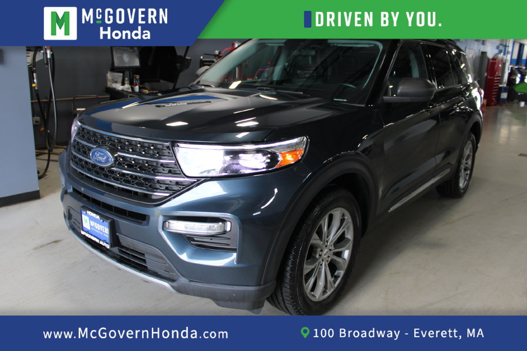 Used 2023 Ford Explorer XLT w/ Equipment Group 202A AWD/4WD image 1