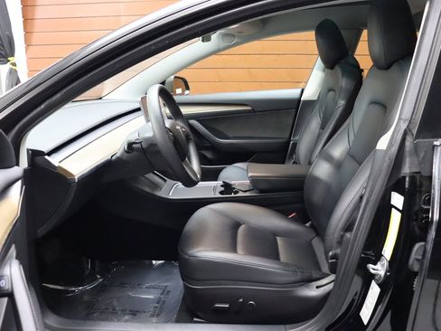 Used 2023 Tesla Model 3 Standard Range RWD image 30