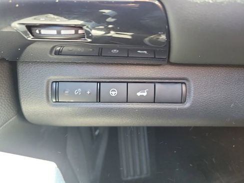 New 2026 Nissan Pathfinder SV AWD/4WD image 21