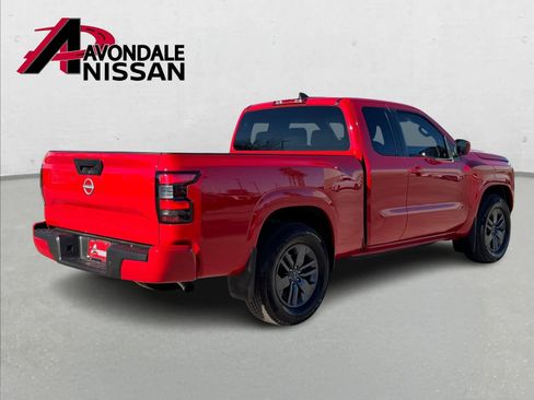 Certified 2025 Nissan Frontier SV image 7