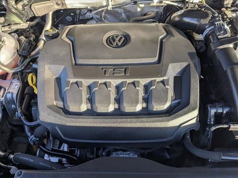Used 2024 Volkswagen Tiguan Wolfsburg Edition image 23