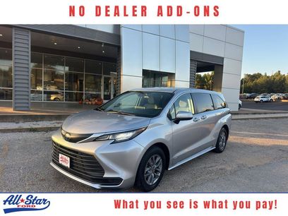 Used 2021 Toyota Sienna LE