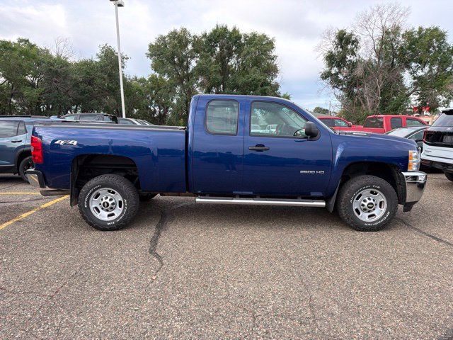 Used 2013 Chevrolet Silverado 2500 W/T AWD/4WD image 9