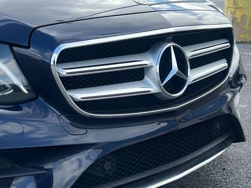 Used 2019 Mercedes-Benz E 300 image 8
