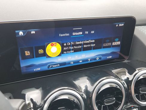 New 2026 Mercedes-Benz GLA 250 4MATIC image 16