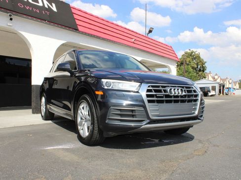 Used 2020 Audi Q5 2.0T Premium image 8