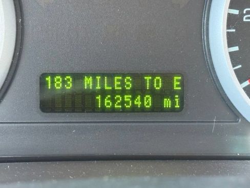 Used 2006 Ford Fusion SE FWD image 4