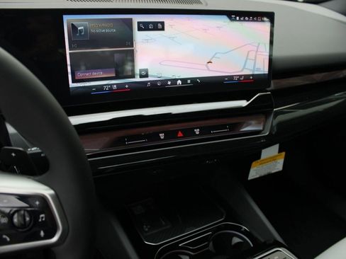 New 2026 BMW 530i w/ M Sport Package image 21