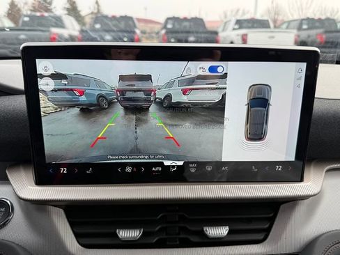 New 2026 Ford Explorer Active image 18