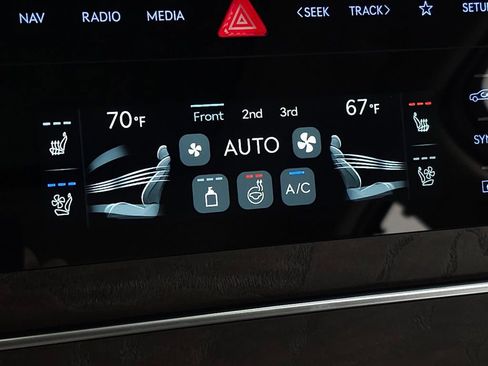 New 2026 Genesis GV80 2.5T Prestige AWD/4WD image 30