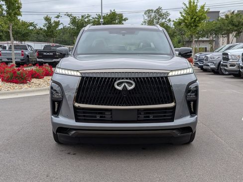 New 2026 INFINITI QX80 Autograph w/ Premium Cargo Package AWD/4WD image 8