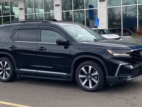 Certified 2025 Honda Pilot Elite image 1