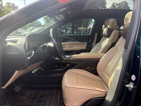 Certified 2024 Cadillac Lyriq Luxury w/ Nappa Leather Package AWD/4WD image 11