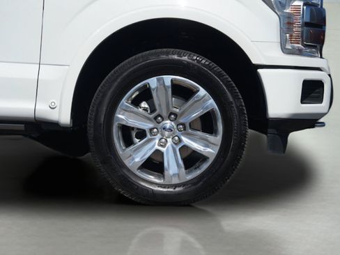 Used 2020 Ford F150 Platinum w/ Equipment Group 701A Luxury AWD/4WD image 4