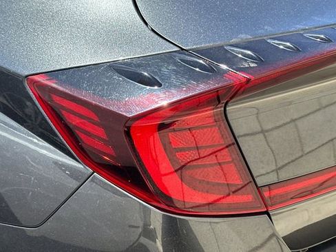 Used 2021 Hyundai Sonata SE image 13