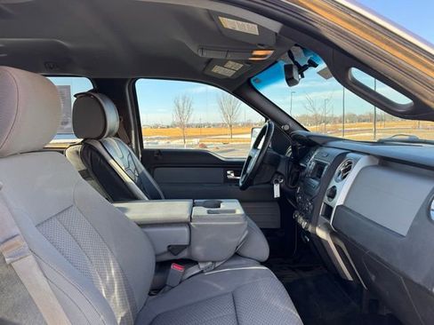 Used 2014 Ford F150 XLT w/ Equipment Group 302A Luxury image 22