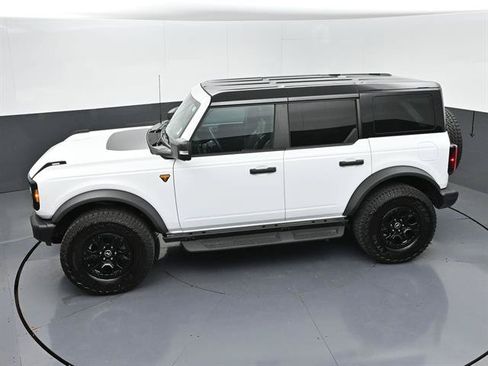 Certified 2025 Ford Bronco Badlands AWD/4WD image 42
