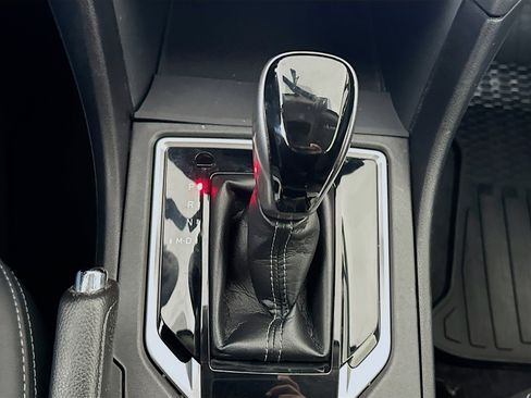 Used 2018 Subaru Impreza 2.0i Limited image 25