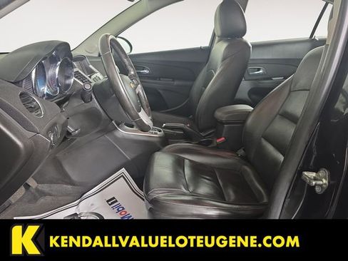 Used 2016 Chevrolet Cruze LTZ FWD image 9