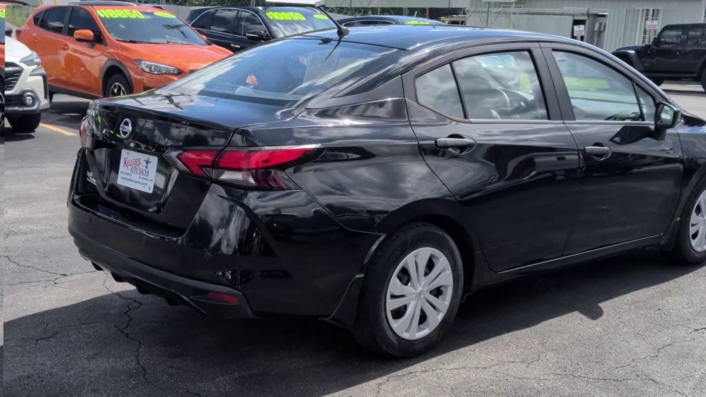 Used 2020 Nissan Versa S FWD image 8