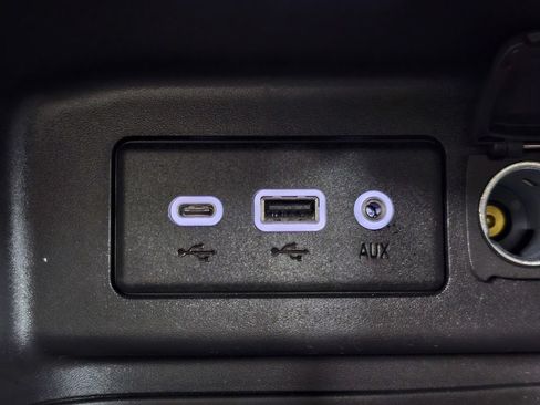 Used 2024 Chevrolet Equinox LS w/ LS Convenience Package FWD image 19