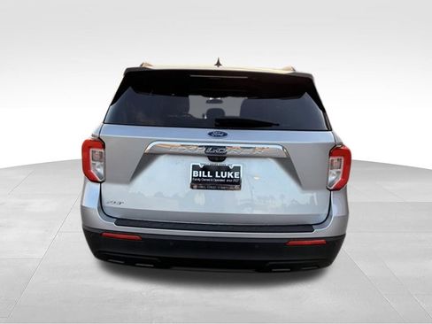 Used 2022 Ford Explorer XLT RWD image 8