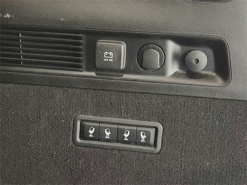 Used 2022 Jeep Grand Wagoneer Series III w/ Rear Seat Video Group 1 image 42