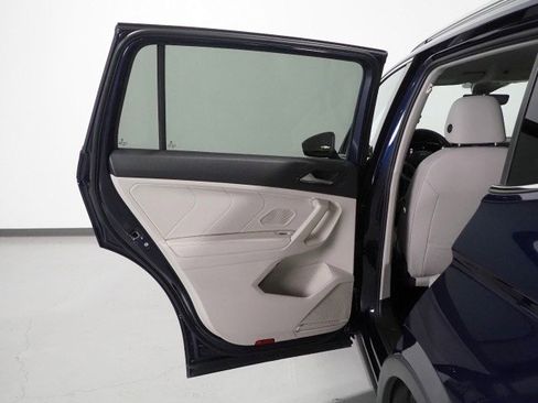 Used 2023 Volkswagen Tiguan SE FWD image 55