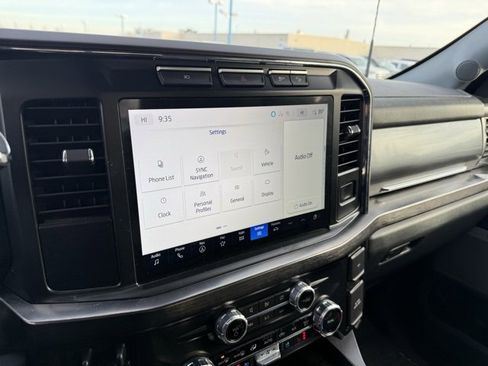 Used 2023 Ford F350 Lariat w/ Chrome Package image 14