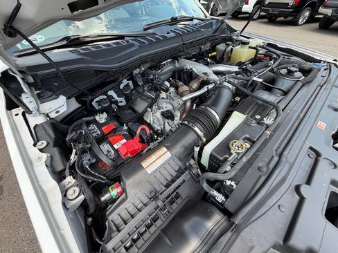 Used 2020 Ford F350 Limited AWD/4WD image 11