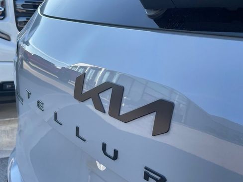 Certified 2025 Kia Telluride EX X-Line AWD/4WD image 25