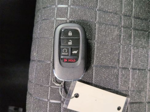 Used 2024 Honda HR-V Sport image 35