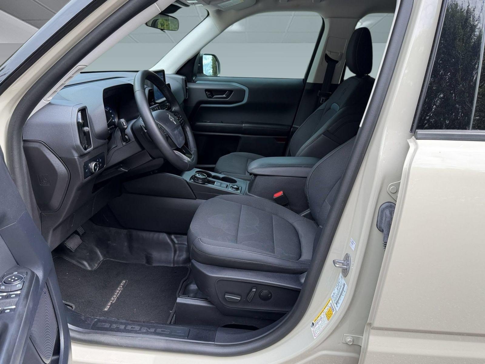 Used 2024 Ford Bronco Sport Badlands AWD/4WD image 5