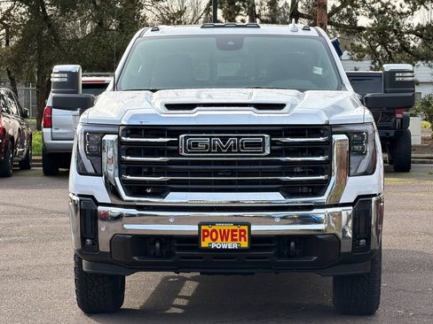 New 2026 GMC Sierra 3500 SLT w/ SLT Premium Package image 3