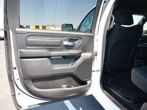 New 2026 RAM 1500 Express AWD/4WD image 31