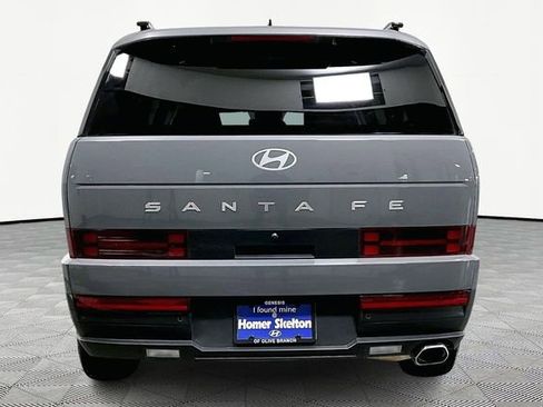 Used 2024 Hyundai Santa Fe SEL image 4