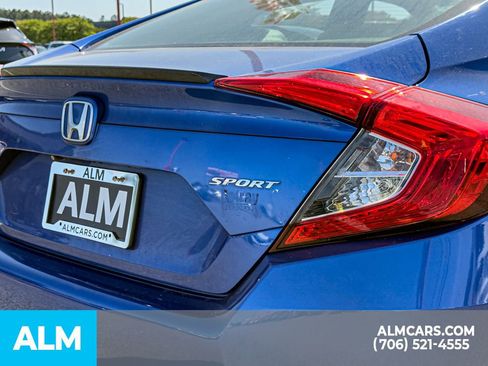 Used 2019 Honda Civic Sport image 8