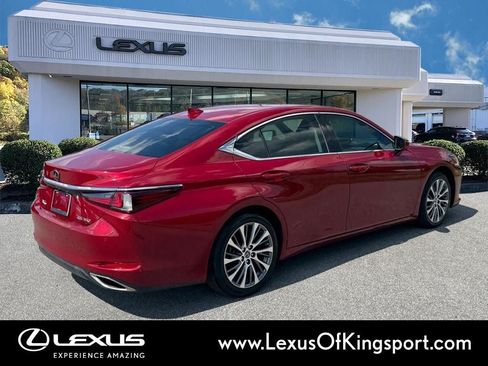 Used 2019 Lexus ES 350 w/ Accessory Package FWD image 5
