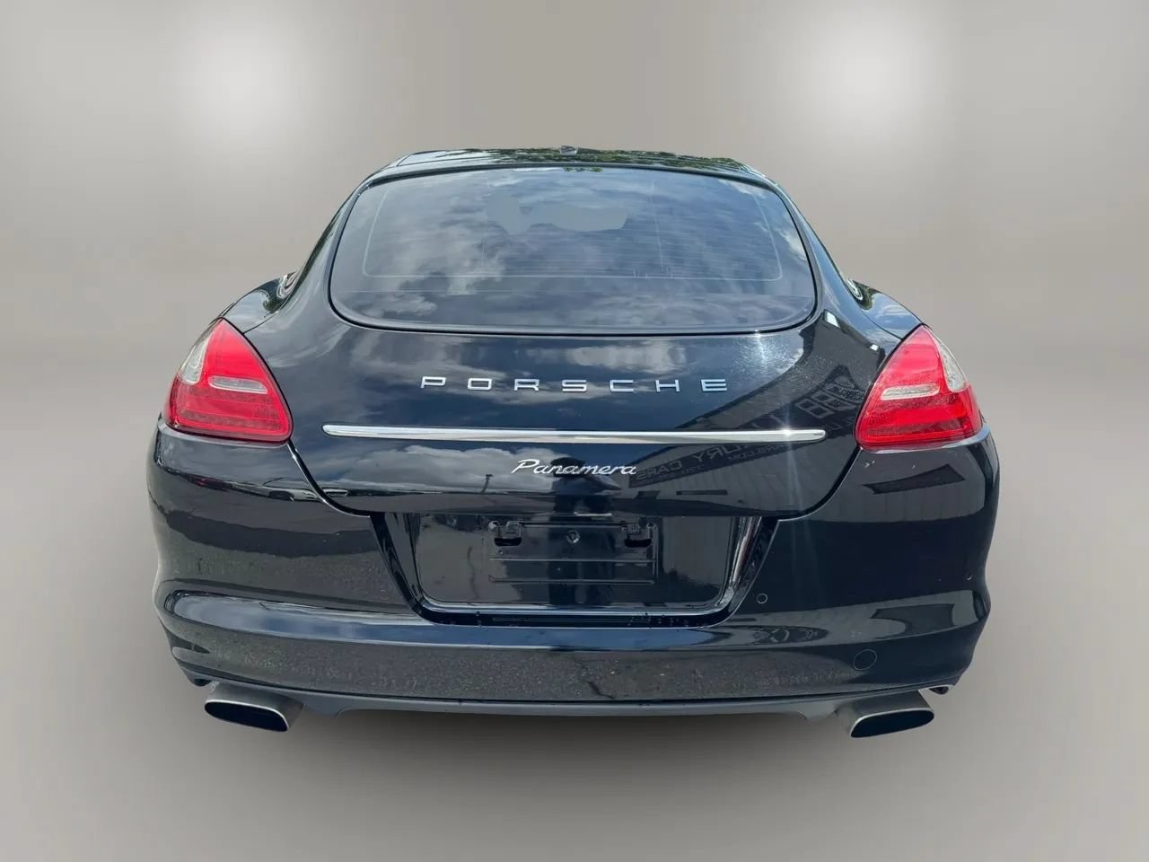 Used 2012 Porsche Panamera image 10
