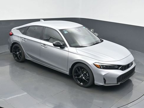 Used 2025 Honda Civic Sport image 26