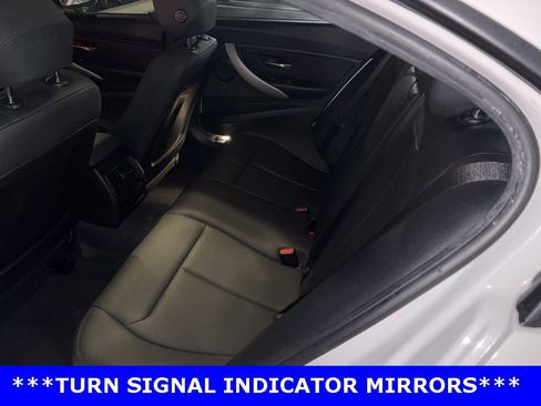 Used 2018 BMW 320i Sedan image 6