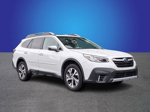 Used 2020 Subaru Outback Touring XT AWD/4WD image 3