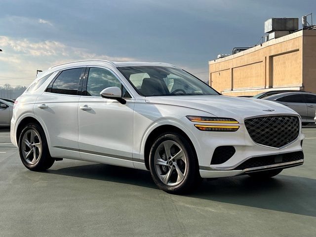 Certified 2026 Genesis GV70 2.5T Select AWD/4WD image 1