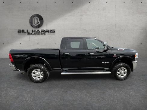 Used 2022 RAM 2500 Laramie AWD/4WD image 4