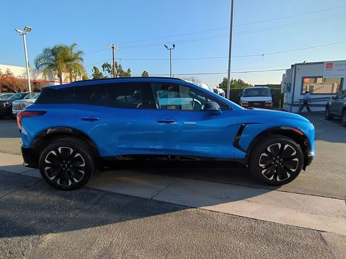 Used 2024 Chevrolet Blazer EV RS image 8