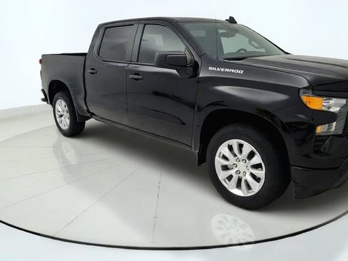 Used 2024 Chevrolet Silverado 1500 Custom RWD image 1
