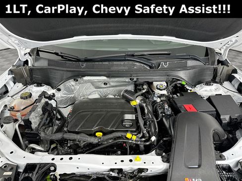 Used 2025 Chevrolet Trax LT image 28