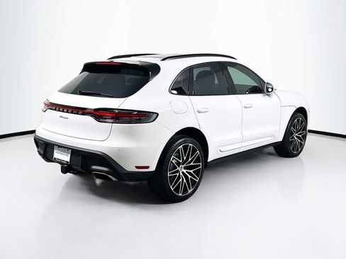 New 2026 Porsche Macan image 9