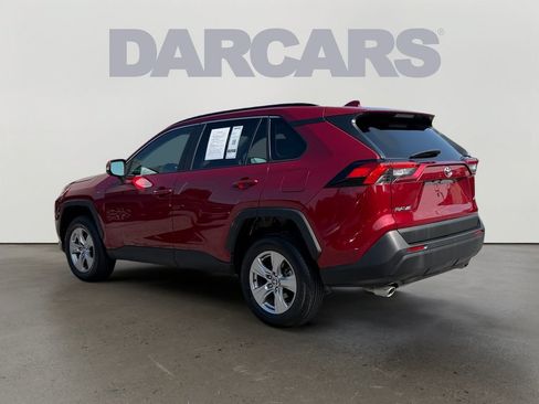 Used 2025 Toyota RAV4 XLE FWD image 5