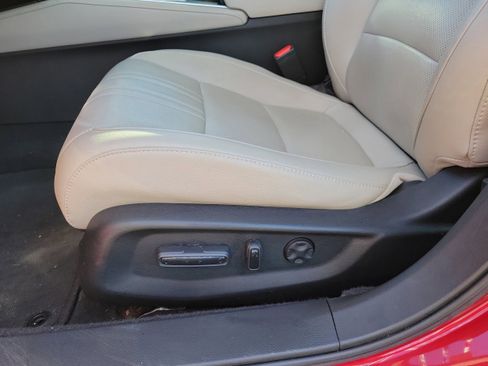 Used 2021 Honda Accord EX-L image 10